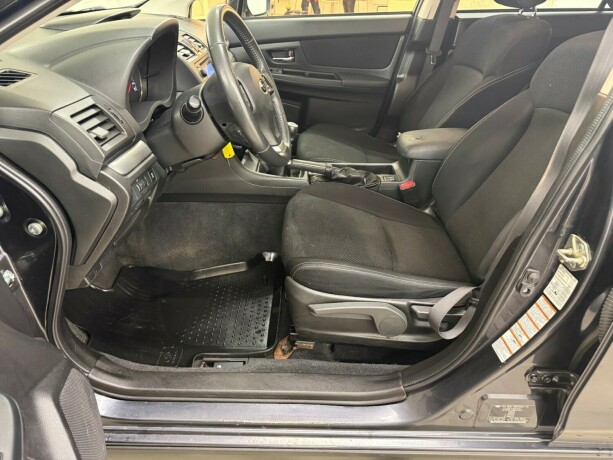 subaru-xv-diesel-2012-big-16