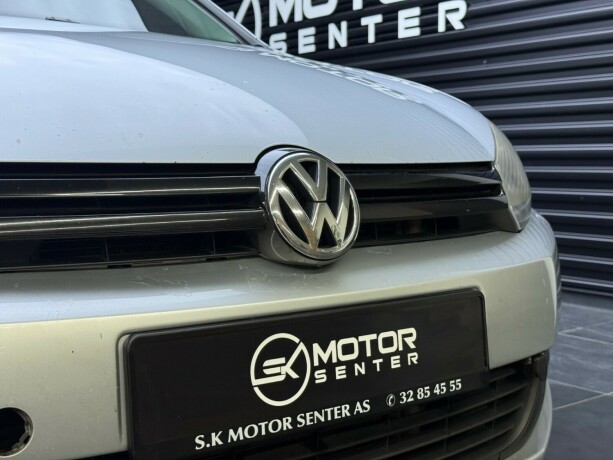 volkswagen-golf-diesel-2011-big-4