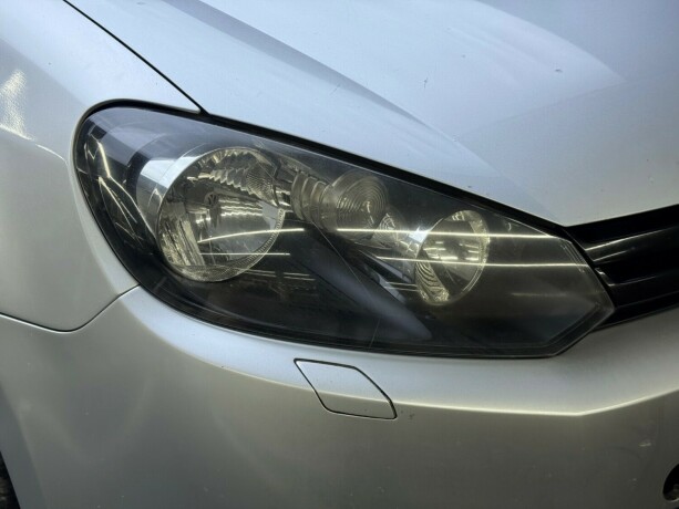 volkswagen-golf-diesel-2011-big-3