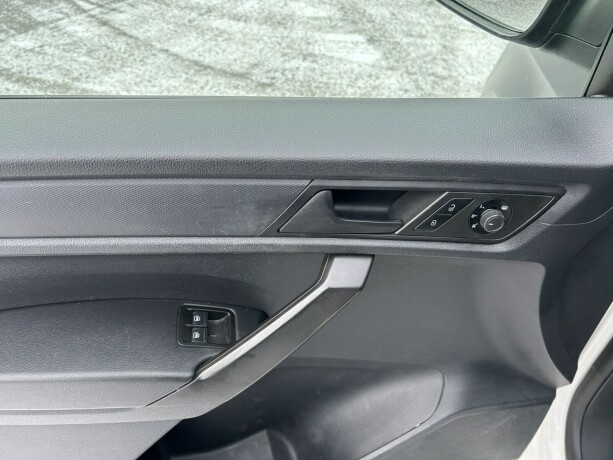 volkswagen-caddy-diesel-2016-big-13