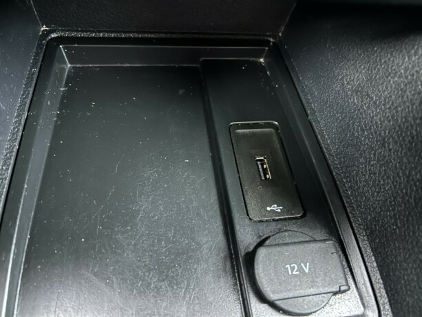 volkswagen-caddy-diesel-2016-big-22