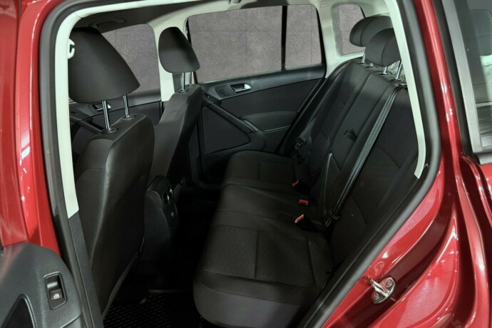 volkswagen-tiguan-diesel-2012-big-2