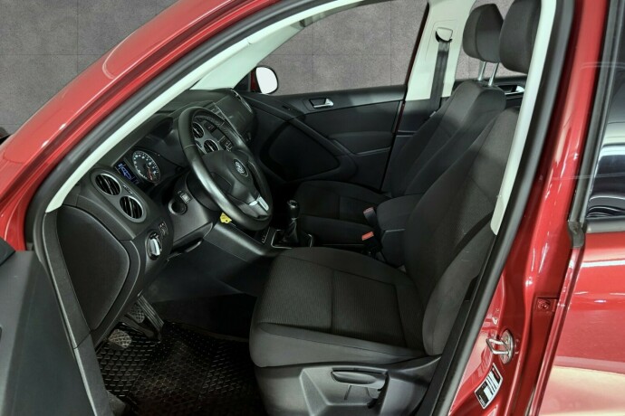 volkswagen-tiguan-diesel-2012-big-3