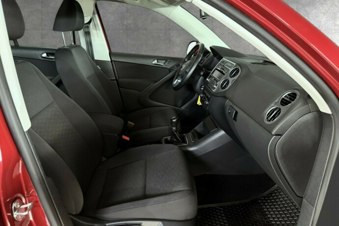 volkswagen-tiguan-diesel-2012-big-11