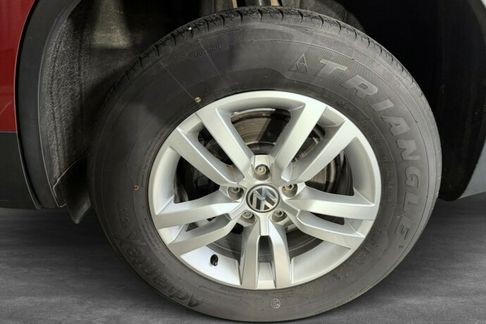 volkswagen-tiguan-diesel-2012-big-20