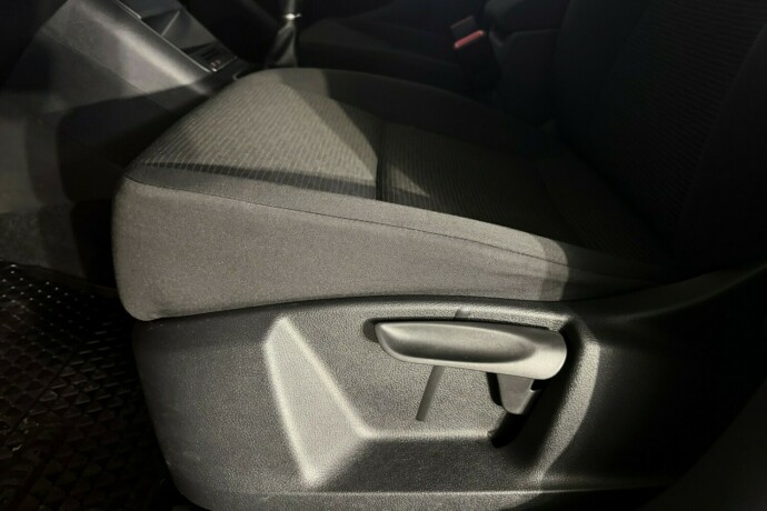 volkswagen-tiguan-diesel-2012-big-18