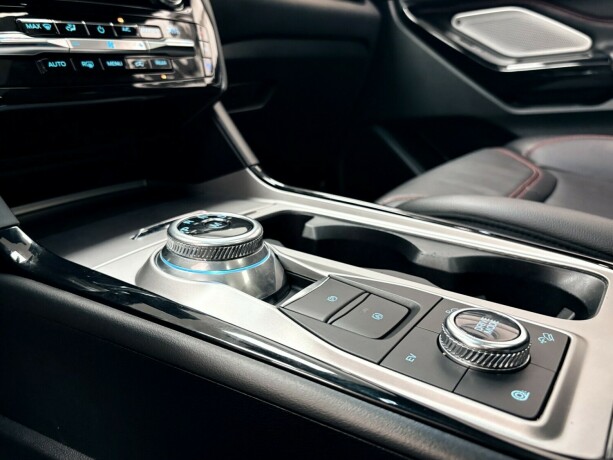 ford-explorer-plug-in-petrol-2021-big-19