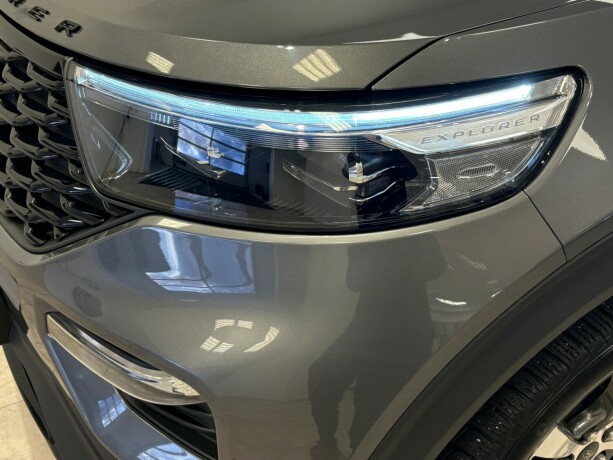 ford-explorer-plug-in-petrol-2021-big-4