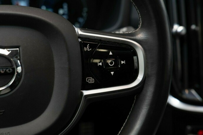 volvo-v60-elektrisitetbensin-2020-big-15