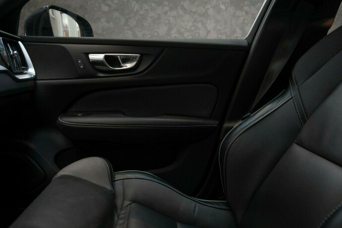 volvo-v60-elektrisitetbensin-2020-big-17