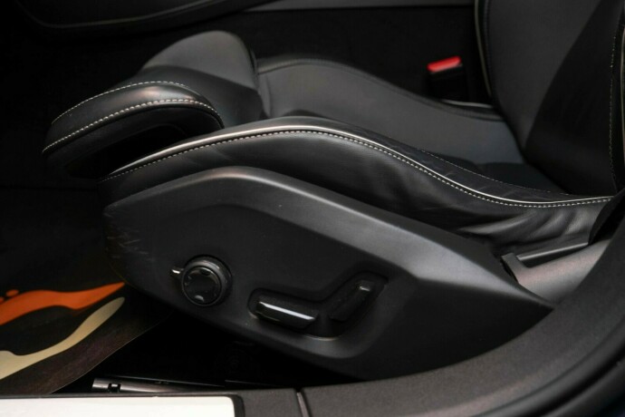 volvo-v60-elektrisitetbensin-2020-big-25