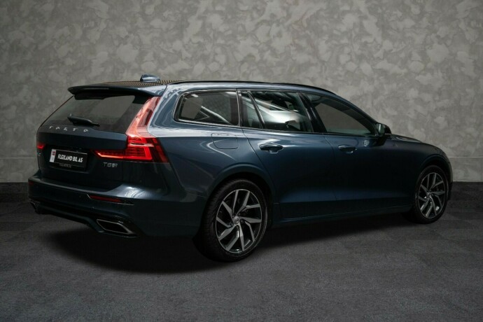 volvo-v60-elektrisitetbensin-2020-big-10