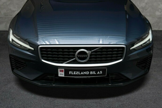 volvo-v60-elektrisitetbensin-2020-big-4