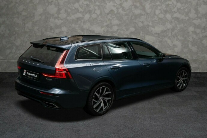 volvo-v60-elektrisitetbensin-2020-big-11