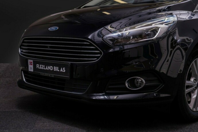 ford-s-max-diesel-2016-big-2