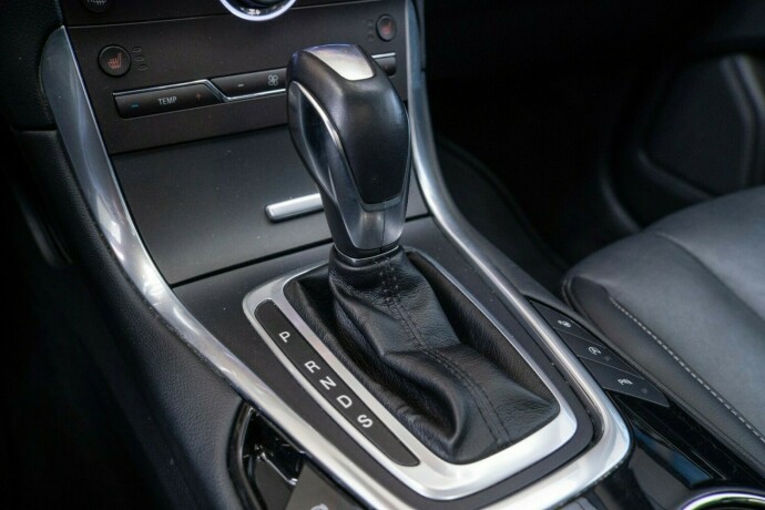 ford-s-max-diesel-2016-big-14