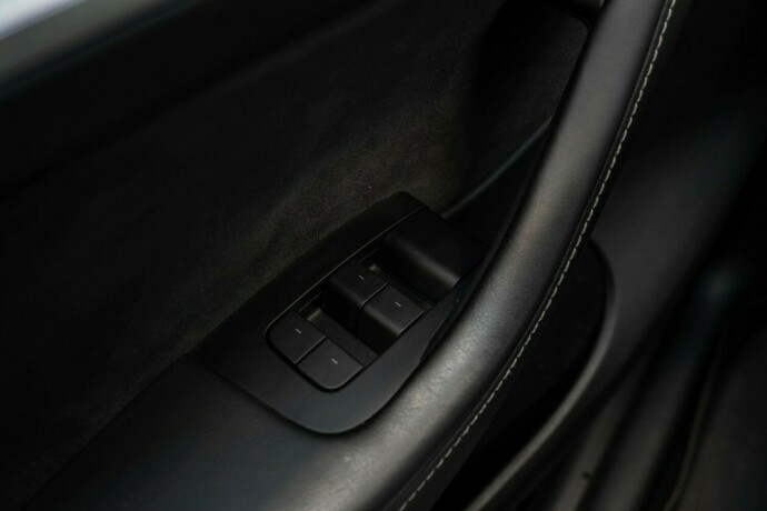 tesla-model-y-elektrisitet-2021-big-22