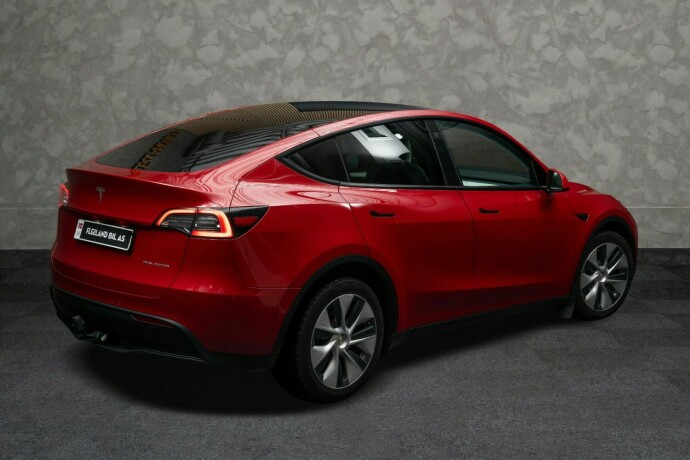 tesla-model-y-elektrisitet-2021-big-11