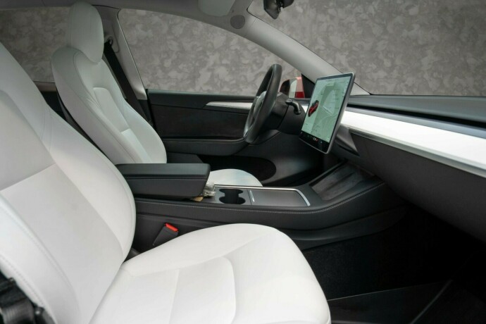 tesla-model-y-elektrisitet-2021-big-29