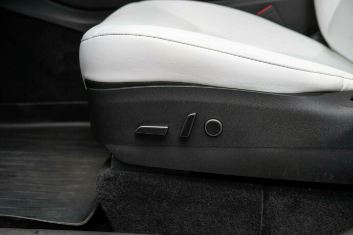 tesla-model-y-elektrisitet-2021-big-24