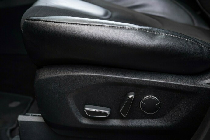 ford-galaxy-diesel-2017-big-22