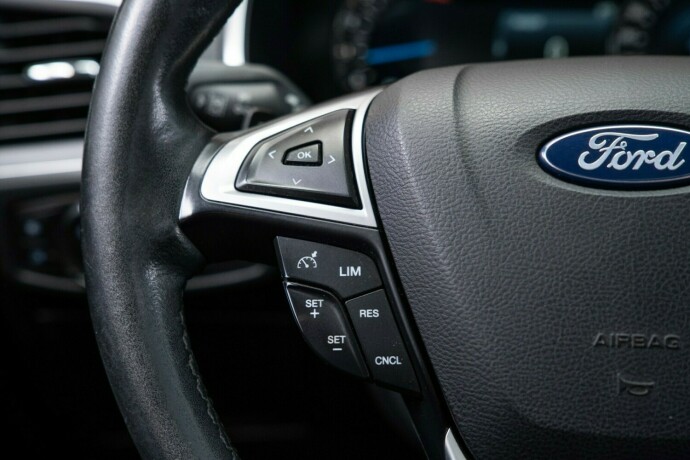 ford-galaxy-diesel-2017-big-16