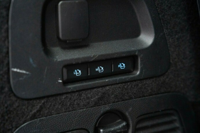 ford-galaxy-diesel-2017-big-33