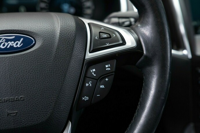 ford-galaxy-diesel-2017-big-17