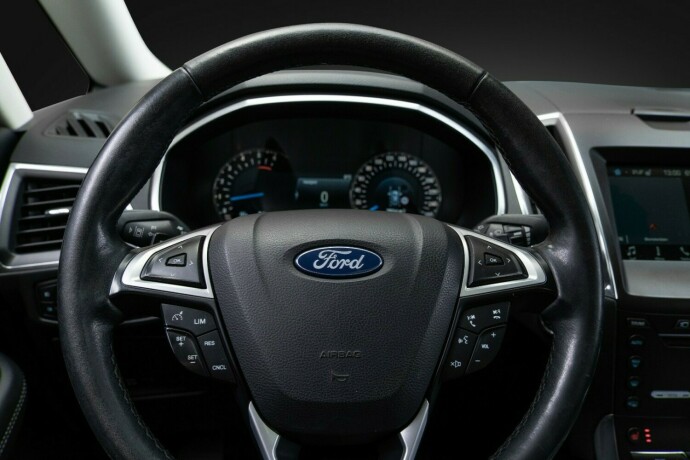 ford-galaxy-diesel-2017-big-15