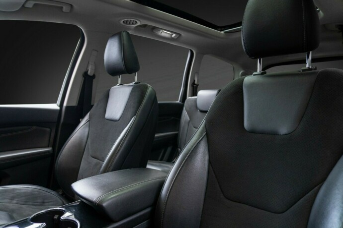 ford-galaxy-diesel-2017-big-11