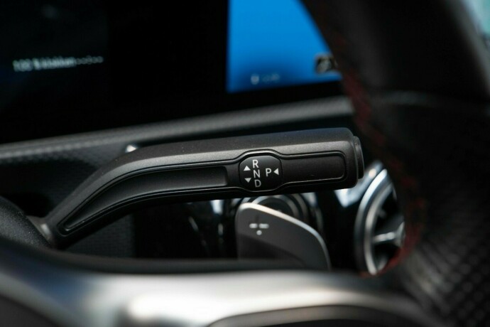 mercedes-benz-a-klasse-elektrisitetbensin-2020-big-16