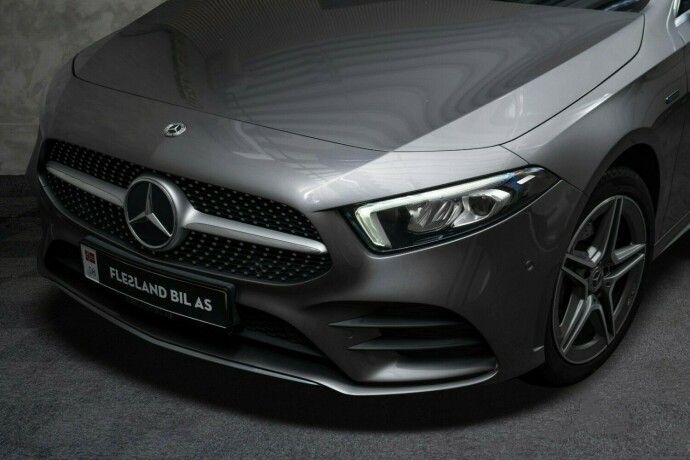 mercedes-benz-a-klasse-elektrisitetbensin-2020-big-3