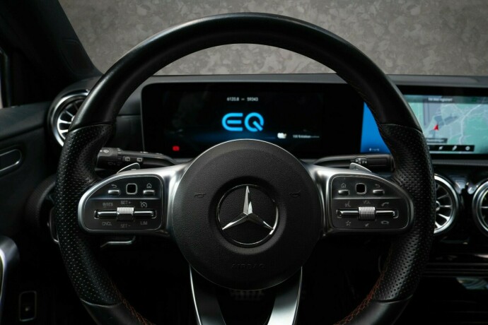 mercedes-benz-a-klasse-elektrisitetbensin-2020-big-13