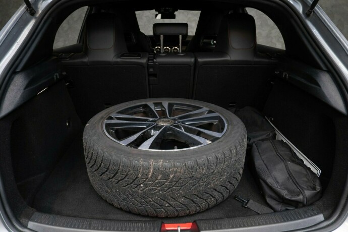 mercedes-benz-a-klasse-elektrisitetbensin-2020-big-34