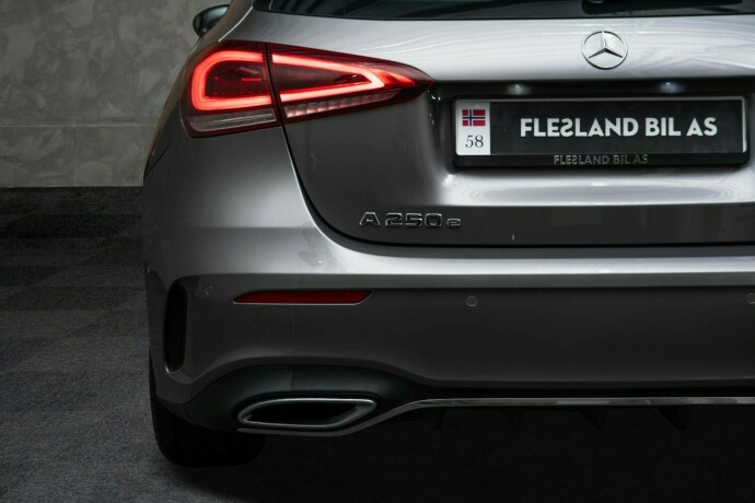 mercedes-benz-a-klasse-elektrisitetbensin-2020-big-8