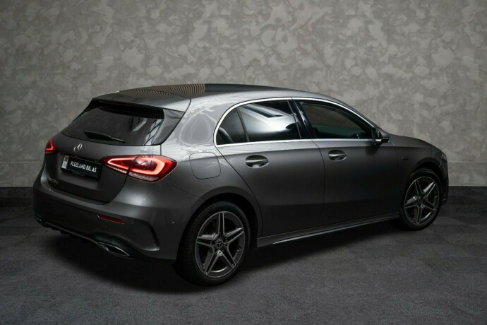 mercedes-benz-a-klasse-elektrisitetbensin-2020-big-11