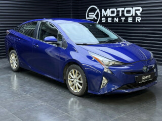Toyota | Prius | Elektrisitet+bensin | 2016