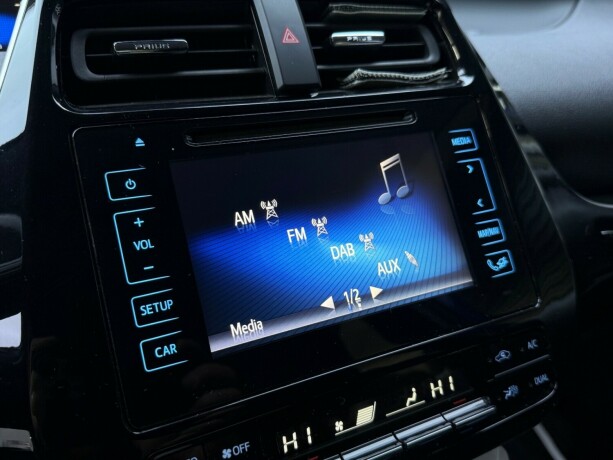 toyota-prius-elektrisitetbensin-2016-big-20