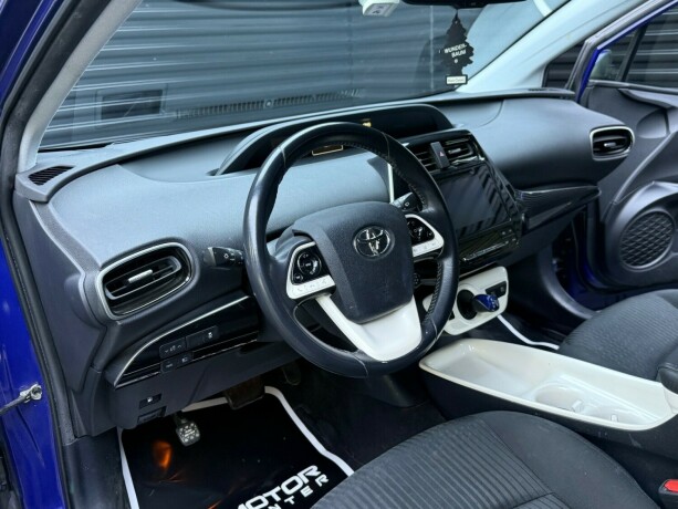 toyota-prius-elektrisitetbensin-2016-big-10