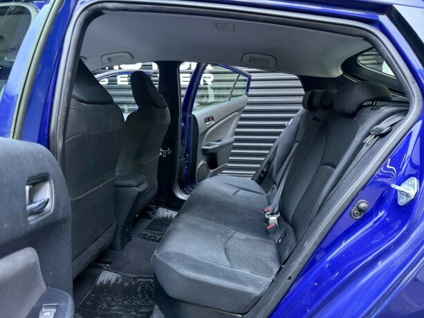 toyota-prius-elektrisitetbensin-2016-big-29