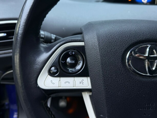 toyota-prius-elektrisitetbensin-2016-big-14