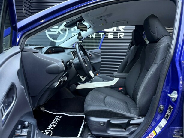 toyota-prius-elektrisitetbensin-2016-big-27