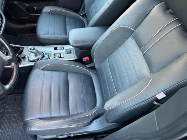 mitsubishi-outlander-elektrisitetbensin-2018-big-14