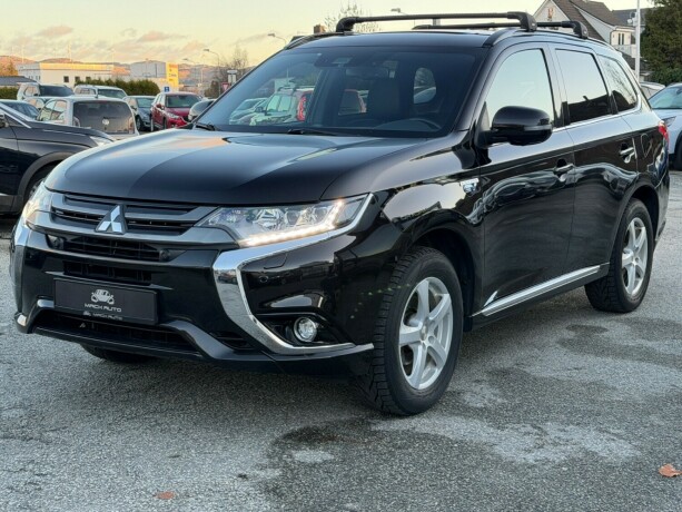 mitsubishi-outlander-elektrisitetbensin-2018-big-2