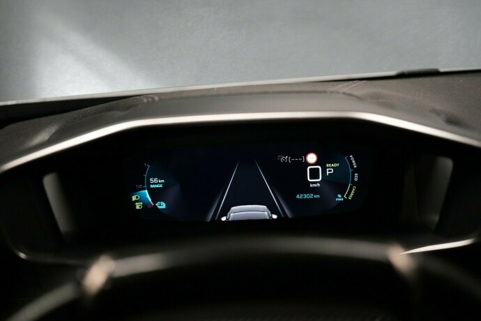 peugeot-2008-elektrisitet-2022-big-12