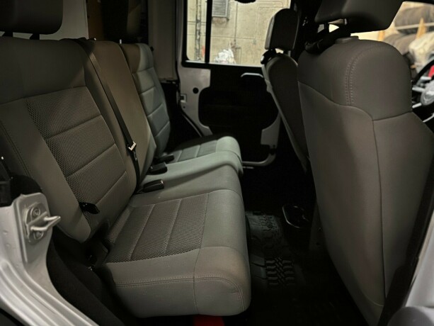 jeep-wrangler-diesel-2007-big-36