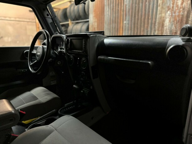 jeep-wrangler-diesel-2007-big-34