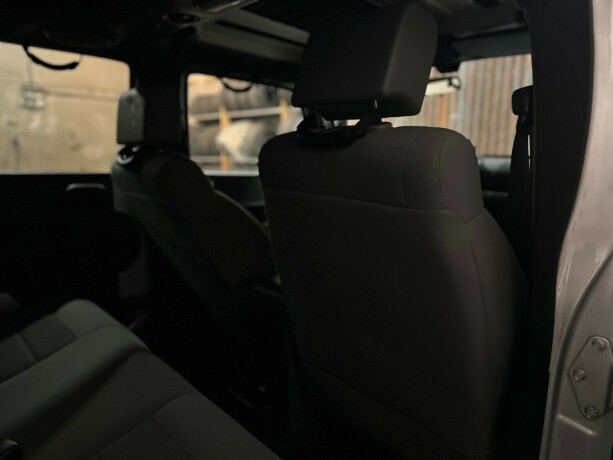 jeep-wrangler-diesel-2007-big-37