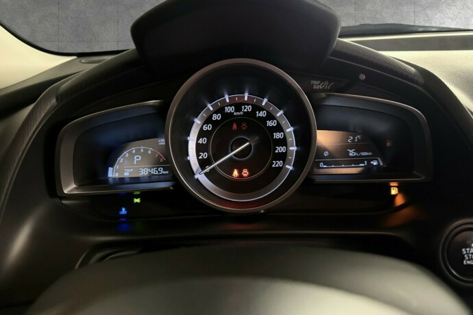 mazda-cx-3-bensin-2015-big-21