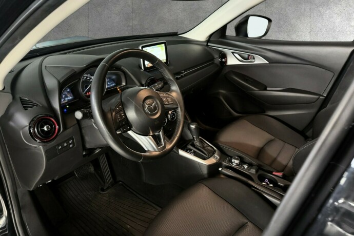 mazda-cx-3-bensin-2015-big-8